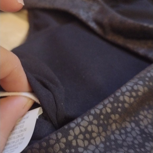 SOLD NWT Zyia Active black Flower Power bra - Picture 7 of 7